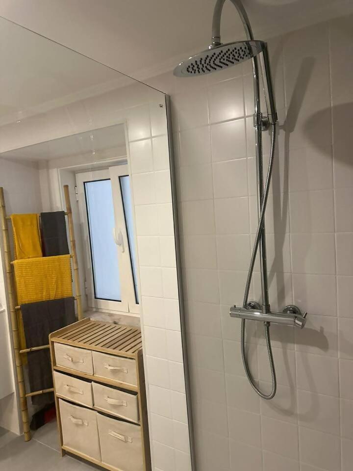 Stylish Renovated Apartment In Chiado Lisboa Екстериор снимка